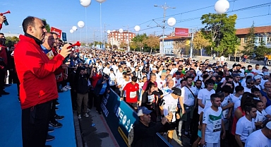 Başkan Altay Tüm Sporseverleri Konya Yarı Maratonu Heyecanına Ortak Olmaya Davet Etti