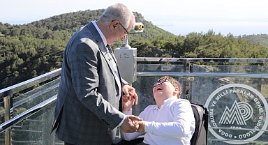 Başkan Ertaş, engelli öğrencinin dileğini gerçekleştirdi