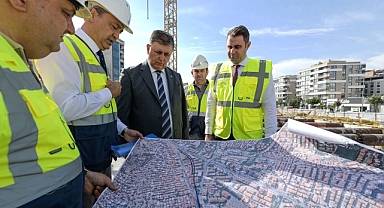 Başkan Tugay metro şantiyelerini inceledi Buca Metrosu’nda tünel kazıları ilerliyor