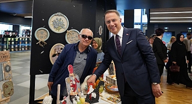 Beylikdüzü Belediyesi’nin, ilçe halkını kültür ve sanatla buluşturduğu Kültürsem kültür ve sanat kurslarında 2023-2024 dönemi boyunca hazırlanan birbirinden kıymetli eserler