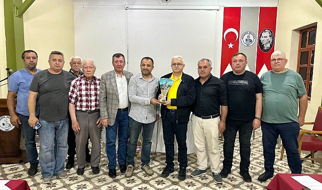 Burhaniye Hüsnü Pazarbaşı Kültür Merkezi, Türkiye Devecilik Kültürü ve Deve Güreşleri Federasyonu'nun (DEGÜF) önemli toplantısına ev sahipliği yaptı