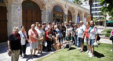 Çeşme Belediye Başkanı Lal Denizli çocuklarımızın ve gençlerimizin tarih bilincini geliştirmeyi hedefliyoruz” dedi