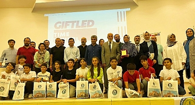 Harran Üniversitesi'nde Üstün Yetenekliler Eğitim Paneli Gerçekleşti