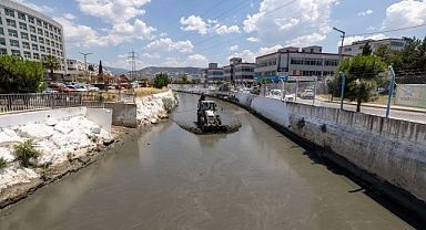 İzmir Büyükşehir Belediyesi İZSU Kokuya karşı mücadelenin etkileri bu yaz görülecek