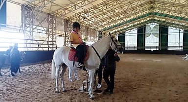 Kartepe Belediyespor Kulübü’nün en aktif gruplarından İzci Grubu, doğayla iç içe bir hafta sonu geçirdiler