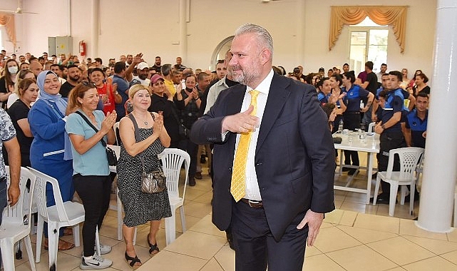 Menemen Belediye Başkanı Aydın Pehlivan, 1 Mayıs Emek ve Dayanışma Günü'nü yayınladığı mesajla kutladı