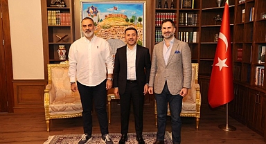 Nevşehir Belediye Başkanı Rasim Arı'ya Hayırlı Olsun Ziyaretleri Sürüyor