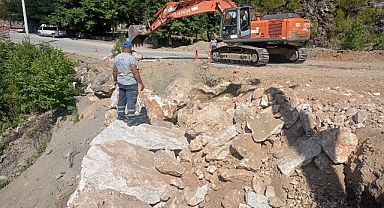 Alanya kırsalında yol bakımları sürüyor