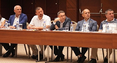 Avcılar’da belediyenin sunduğu hizmetleri daha etkin hale getirmek için Avcılar Belediyesi Meclis Üyeleri Çalıştay’ı yapıldı