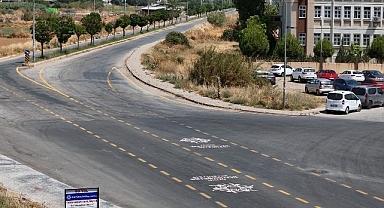 Aydın Büyükşehir Belediyesi, kent içi trafiği hızlandıran ve sürüş konforunu artıran çalışmalara imza atmaya devam ediyor