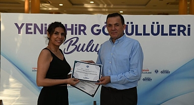 Başkan Abdullah Özyiğit, Yenişehir Gönüllüleri ile buluştu