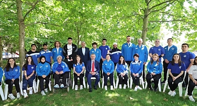 Başkan Büyükakın; Kocaeli'nin gururu Kağıtspor