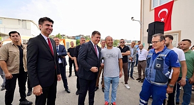 Başkan Dr. Tugay’ın bayramlaşmada ikinci durağı İZSU oldu