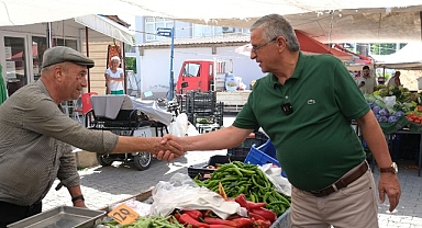 Başkan Topaloğlu’ndan pazar esnafına ziyaret