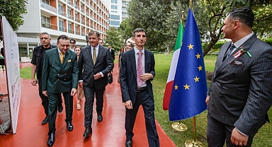 Başkan Tugay İtalya’nın Cumhuriyet Bayramı kutlamalarına katıldı