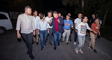 Başkan Tugay, Selçuk'ta yangın bölgesinde incelemelerde bulundu