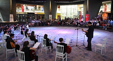 Bilgi Evleri öğrencilerinden yetenek dolu gösteri