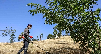 Buca'da yangın riskine karşı kosa önlemi