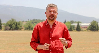 Bucalı hayırsever aileden belediyeye tarla bağışı