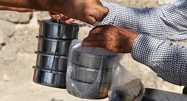 Burhaniye Belediyesi, bu yıl da Kurban Bayramı'nda hayırseverler ve ihtiyaç sahipleri arasında köprü kuracak