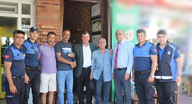 Burhaniye'de Kaldırımlar, Esnaf İş Birliği İle Düzenleniyor