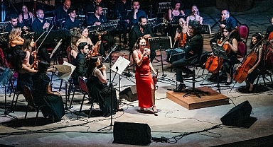 Büyükşehir Orkestrası ve Esther Abrami’den Muhteşem Konser