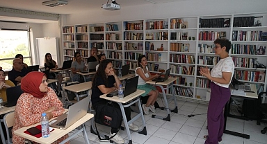 Çiğli Belediyesi’nden Kadınlara Dijital Okuryazarlık Desteği