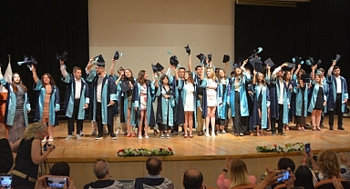 Egeli genç tasarımcılar sektöre uğurlandı