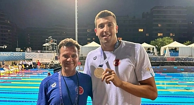 Fenerbahçe ve Milli Takım Yüzücüsü Emre Sakcı'dan Tarihi Başarı