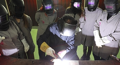 İBB, toplumsal cinsiyet eşitliğine katkı sağlamak amacıyla kadınlar için ‘Kaynakçılık Atölyesi’ projesini hayata geçirdi