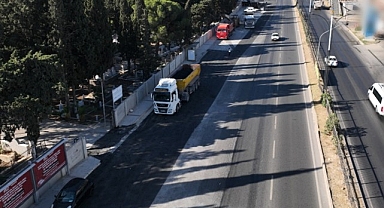 İzmir’de bayramda da yol çalışmaları hız kesmedi