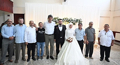 Kartepe Belediye Başkanı Av.M.Mustafa Kocaman, hemşehrilerinin en mutlu günlerinde yanlarında olmaya devam ediyor