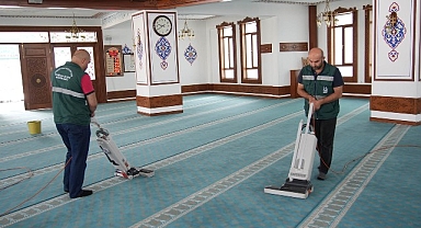 Keçiören’de Camiler Pırıl Pırıl