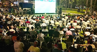 Kemer'de milli coşku