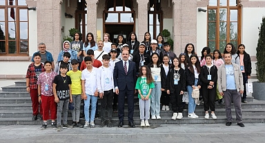 Konya Büyükşehir’in Kültür Gezileriyle İlçelerde Yaşayan Binlerce Öğrenci Konya’yı Yakından Keşfetti