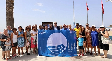 Menderes'te Mavi Bayraklar Dalgalanıyor