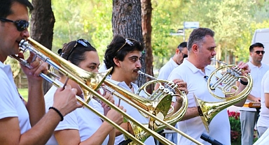 Müzik Kepez'in Kalbi Dokuma 'da Attı