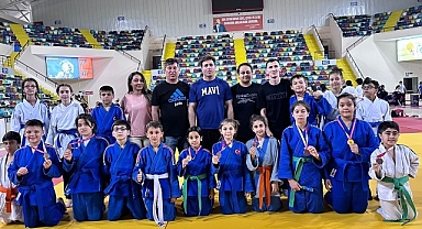 Osmangazili judocular başarıdan başarıya koşuyor