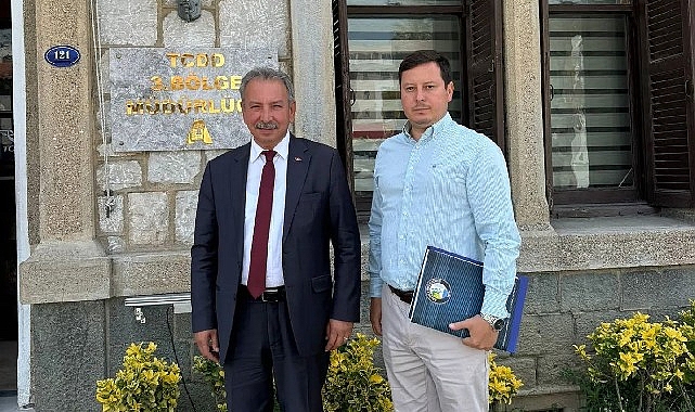 Salihli Belediye Başkanı Mazlum Nurlu TCDD İzmir 3. Bölge Müdürlüğü'nde görüşmelerde bulundu
