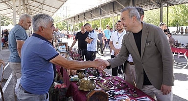 Sivas’ta Antika Pazarı Açıldı