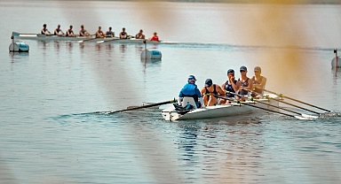 Türkiye Kürek Federasyonu tarafından düzenlenen Bahar Kupası ve Akademi Ligi Şampiyonası yarışları, Ankara’nın Gölbaşı ilçesinde gerçekleştirildi