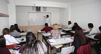 2024 LGS sonuçları açıklandı. BURSEM'de 10 aylık eğitim süresi boyunca gerçekleştirilen seviye sınıfları ve özel kurs programı, beklenen başarıyı sağladı