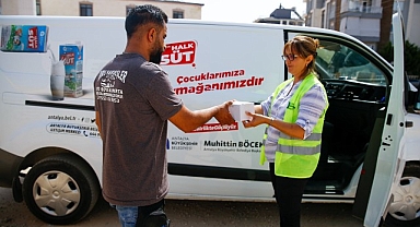 Antalyalı çocuklar Halk Mama'yla büyüyor