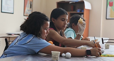 Aydın Büyükşehir Belediyesi Bilim Deney Evi Çocukları Eğlendirerek Eğitiyor