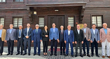 Başkan Altay TDBB Yönetim Kurulu Toplantısı'na Katıldı