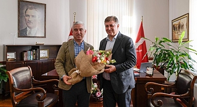 Başkan Tugay: Amacımız günü kurtarmak değil