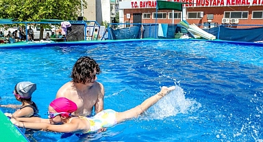 Bayraklı Belediyesinin yüzme kursuna büyük ilgi