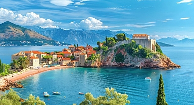 Budva mevsimi başladı!