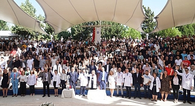 EÜ Tıp Fakültesi, sağlık profesyoneli adaylarını bekliyor