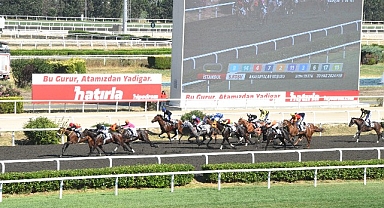 Hipodrom 98. Gazi Koşusu’nda “Hatırla” dedi